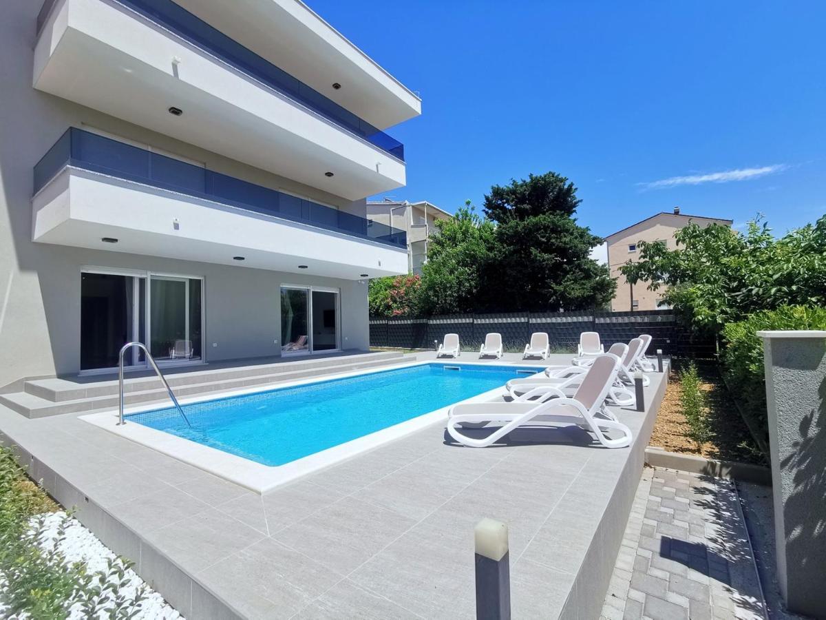 Seka Apartments With A Pool Kaštela Zewnętrze zdjęcie